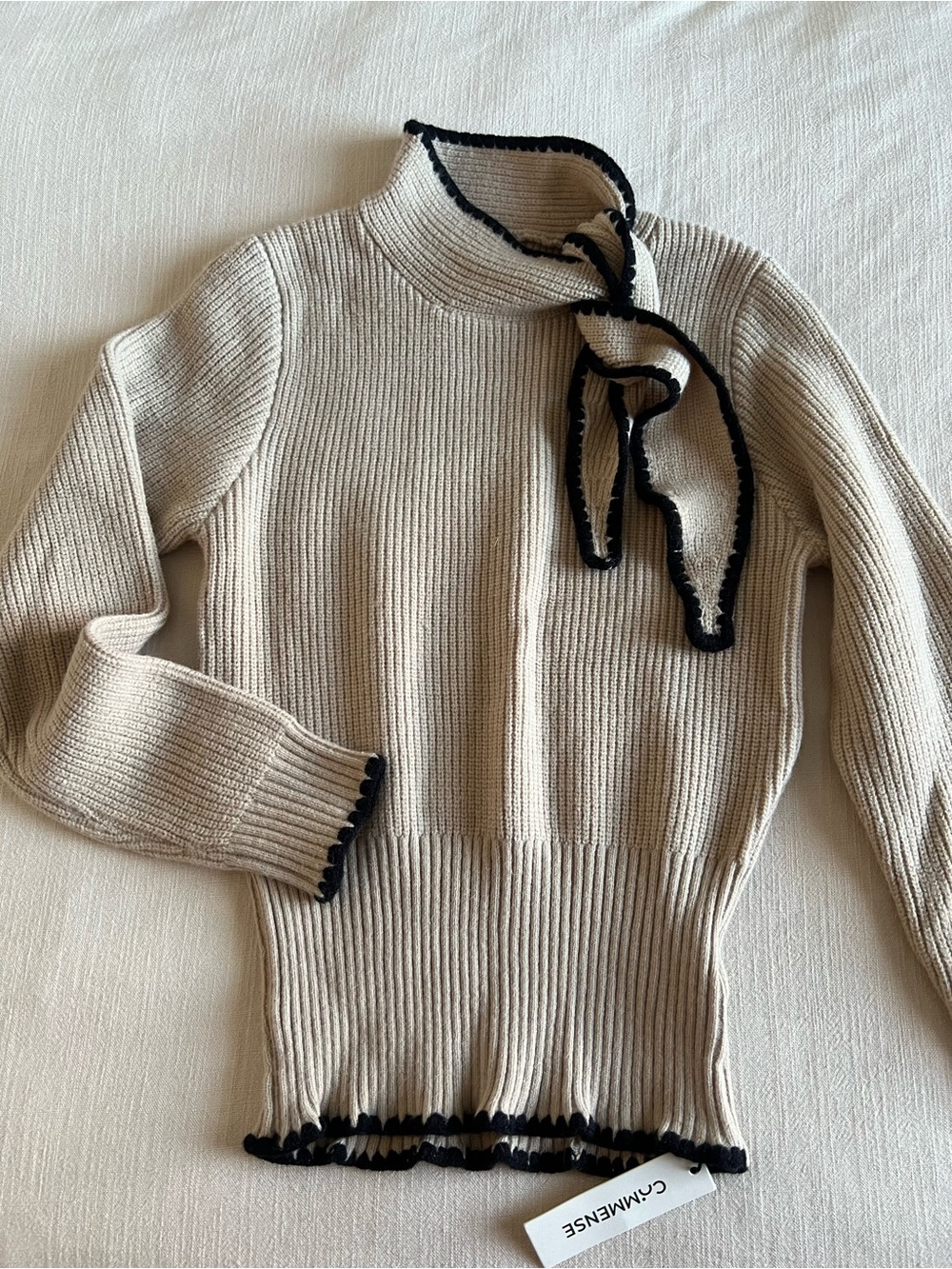 COMMENSE Contrast Trim Tie-Neck Ribbed Sweater - Picture 2 of 5